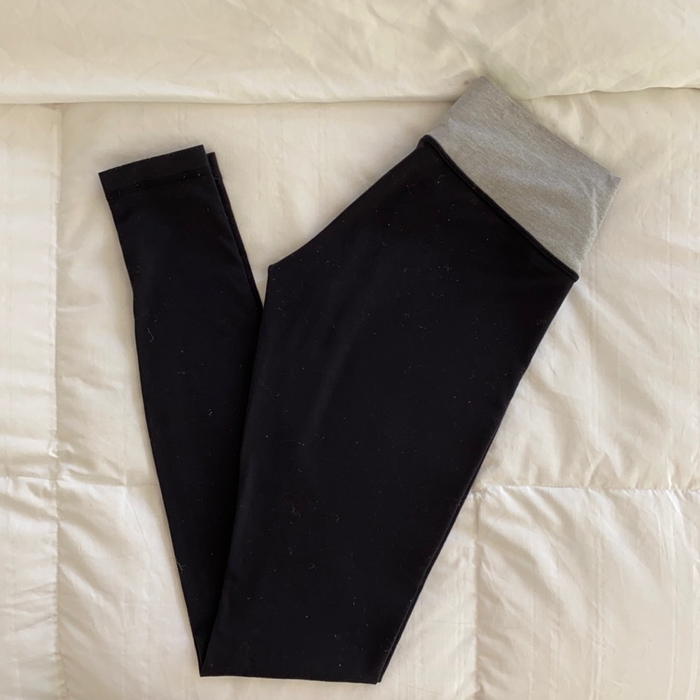 Lululemon cross cross top Wunder unders